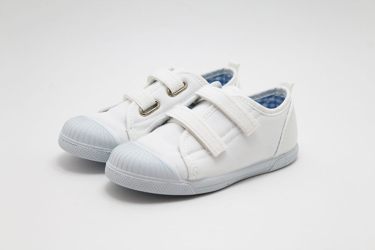 Zapatillas blancas puntera para niño y niña - Minis Baby&Kids shop online