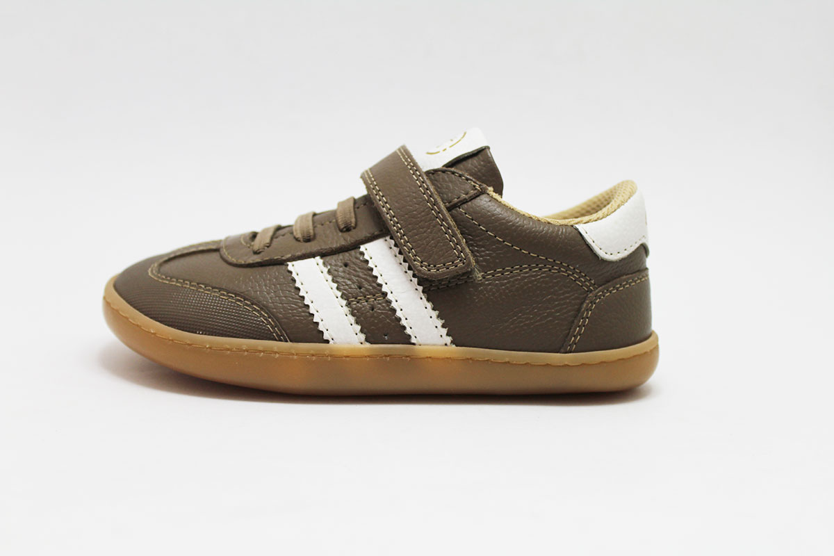 Zapatillas Barefoot Chetto taupe bandas laterales Zapatillas Barefoot Chetto taupe bandas laterales