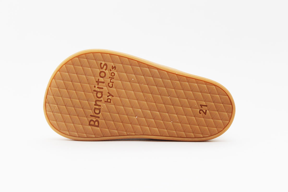 Merceditas nacarado beige niña Blanditos Delhi Merceditas nacarado beige niña Blanditos Delhi