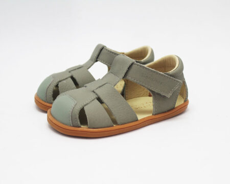 Sandalias verde Blanditos by Crios modelo COSTA