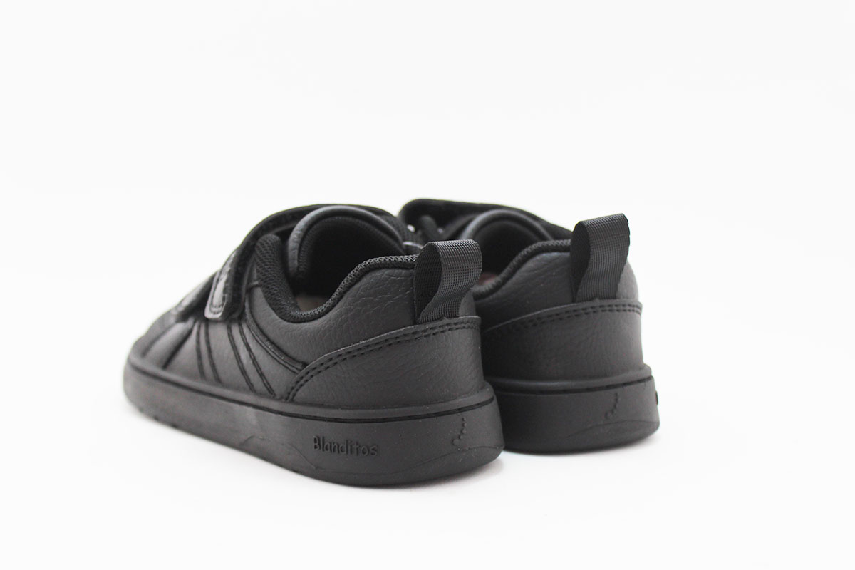 Deportivas Blanditos colegiales negro ANETO Deportivas Blanditos colegiales negro ANETO