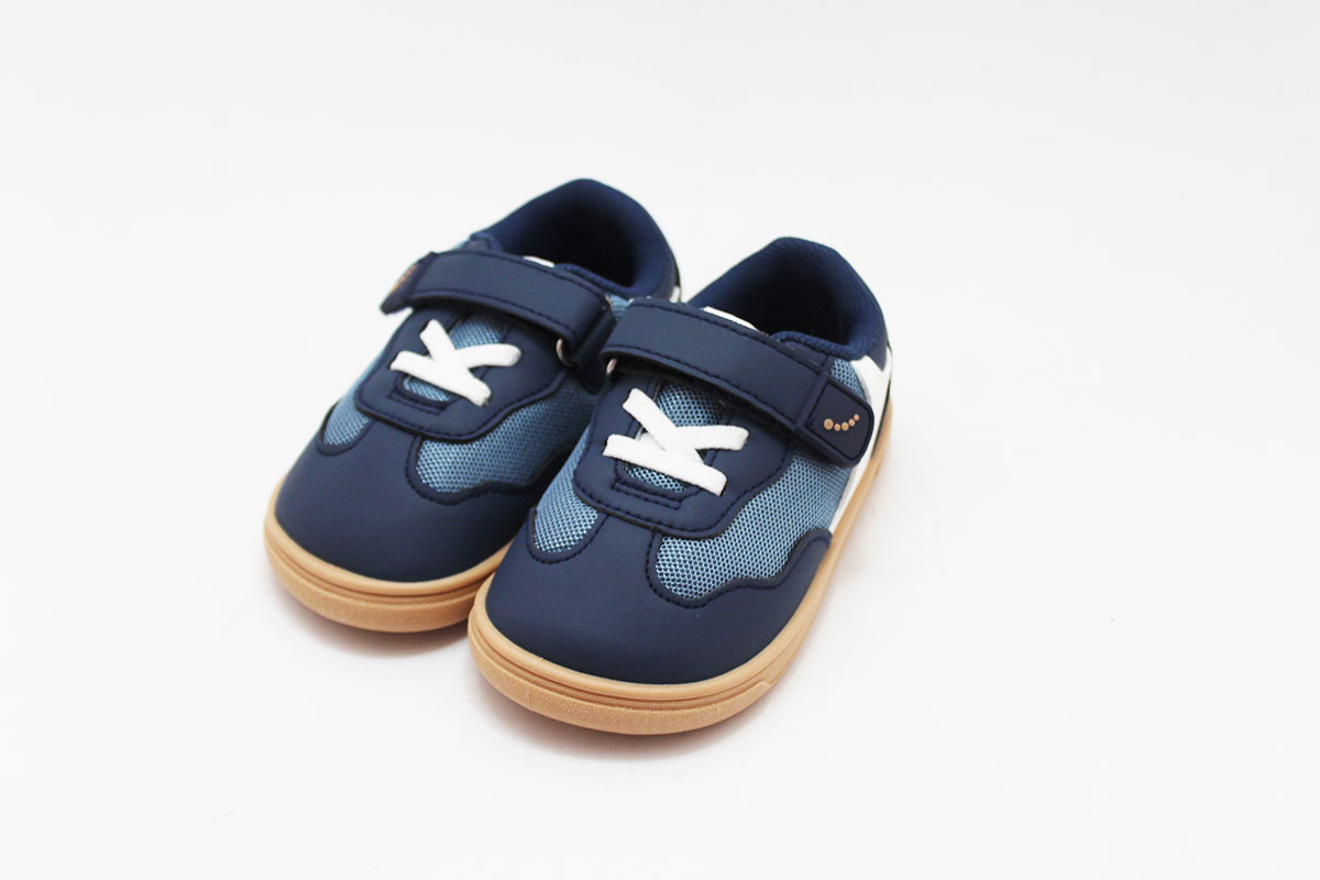 Deportivas Blanditos by Crios azul modelo PLATY Deportivas Blanditos by Crios azul modelo PLATY
