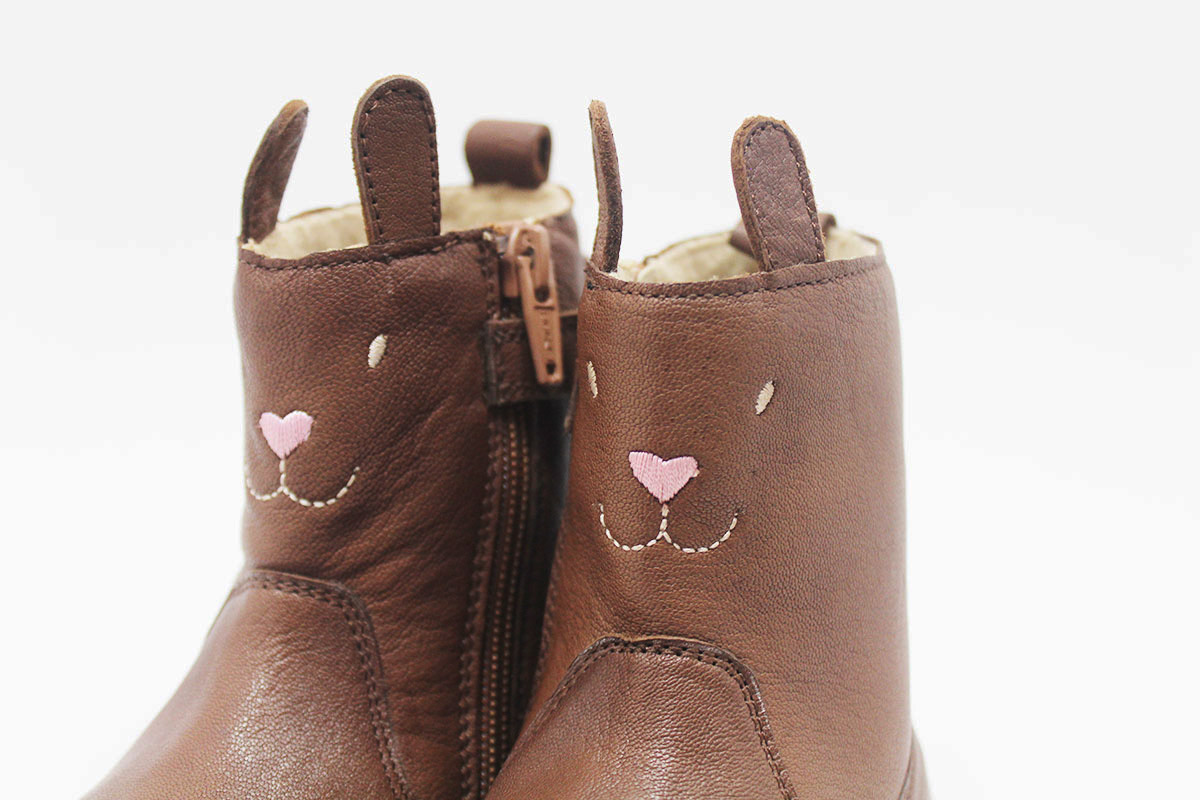 Botas barefoot niña cuero conejito Chetto Botas barefoot niña cuero conejito Chetto