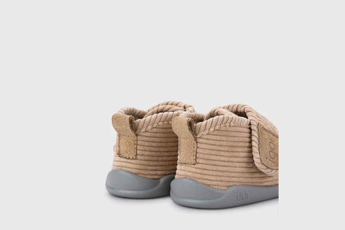 Zapatillas casa barefoot beige niño Igor Zapatillas casa barefoot beige niño Igor