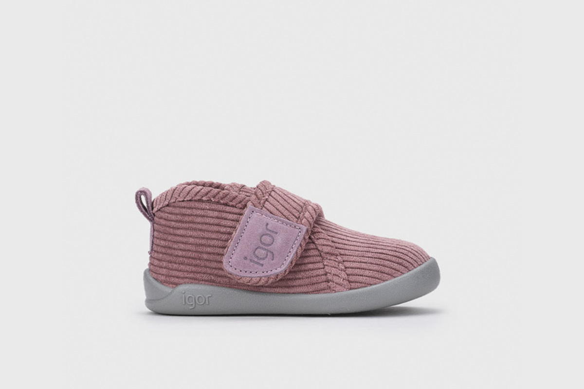 Zapatillas casa barefoot rosa niña Igor Zapatillas casa barefoot rosa niña Igor